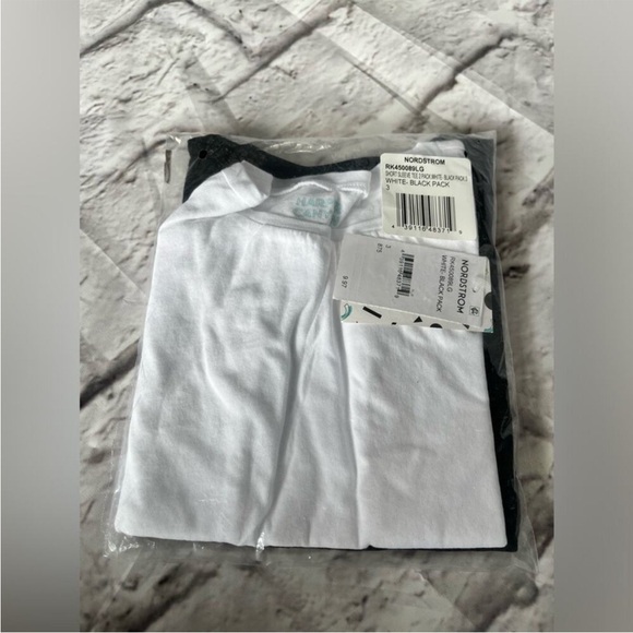 Harper Canyon Black and White Short Sleeve Tees size 3 - Picture 2 of 4